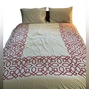 Pottery Barn Moroccan Mosaic Queen duvet cover